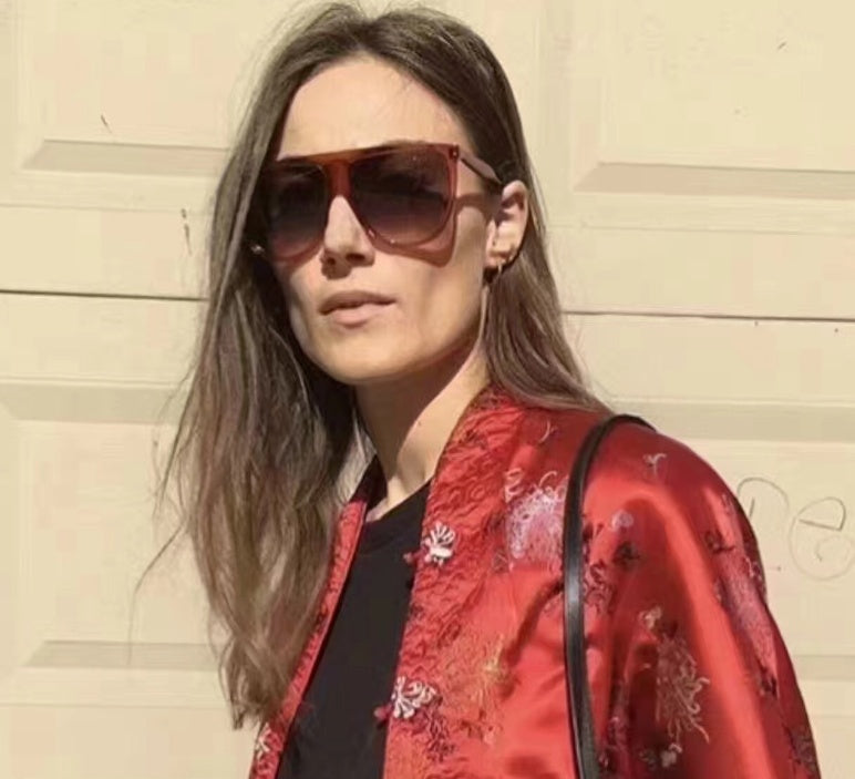 Trendy Sunglasses for Women – Gradient Lens UV Protection Full Frame Shades for Ladies & Unisex Style