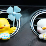 Car Vent Aromatherapy Diffuser Cute Cartoon Air Outlet Perfume Car Interior Decoration & Fragrance