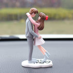 Car Dashboard Cute Couple Ornament Romantic Resin Figurine Car Interior Decoration Gift for Lovers